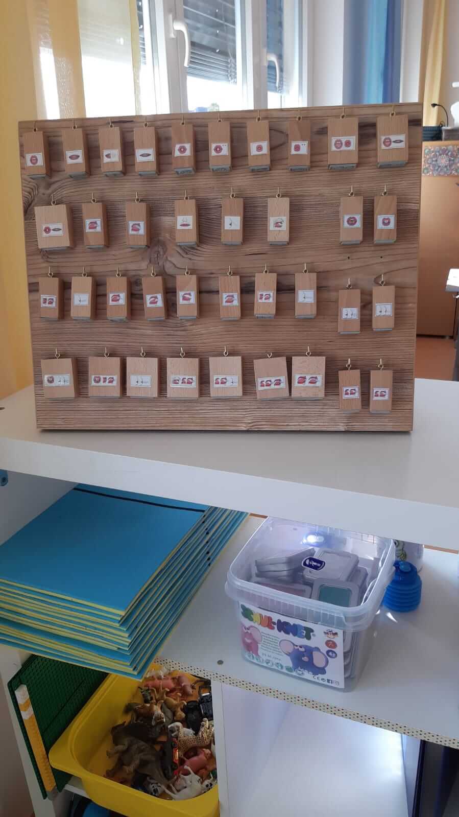 Ein Bord für die Stempel aus dem Stempelset